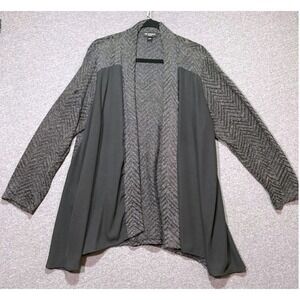 IN Studio Woman 1X Cardigan Gray Black Chevron Mixed Media Open Front USA Made